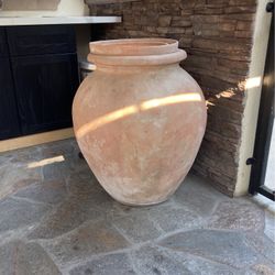 Pot W/ Saucer 