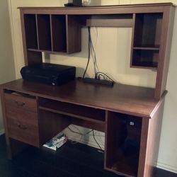 Free Desk With Hutch
