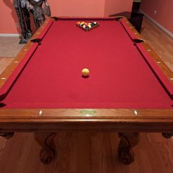 American Heritage 7’ red felt slate pool table with cover