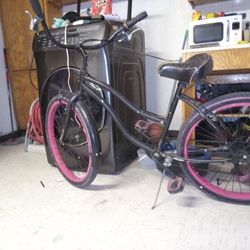 Womans Beach Cruiser 