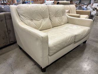 WANEK FURNITURE Ivory Pebbled Leather Tufted Loveseat with Sloped Arms