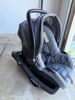 Carseat with Frame Sale Price