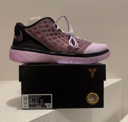 Kobe 3 Low Protro Pink Quarts (RETAIL DEALS)