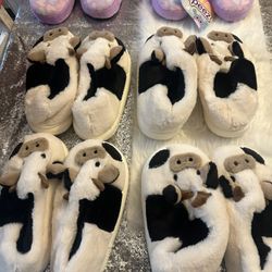 Kids Slippers! $5   