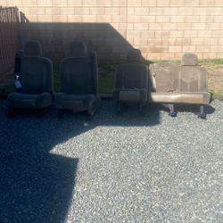 2004 Chevy Tahoe Front Seats And 2nd Row