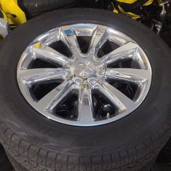 INFINITI QX56 Wheels And Tires Set Of 4