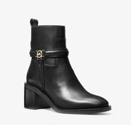 MSRP $285 Michael Kors Mindy Leather Ankle Black Heeled Boots 