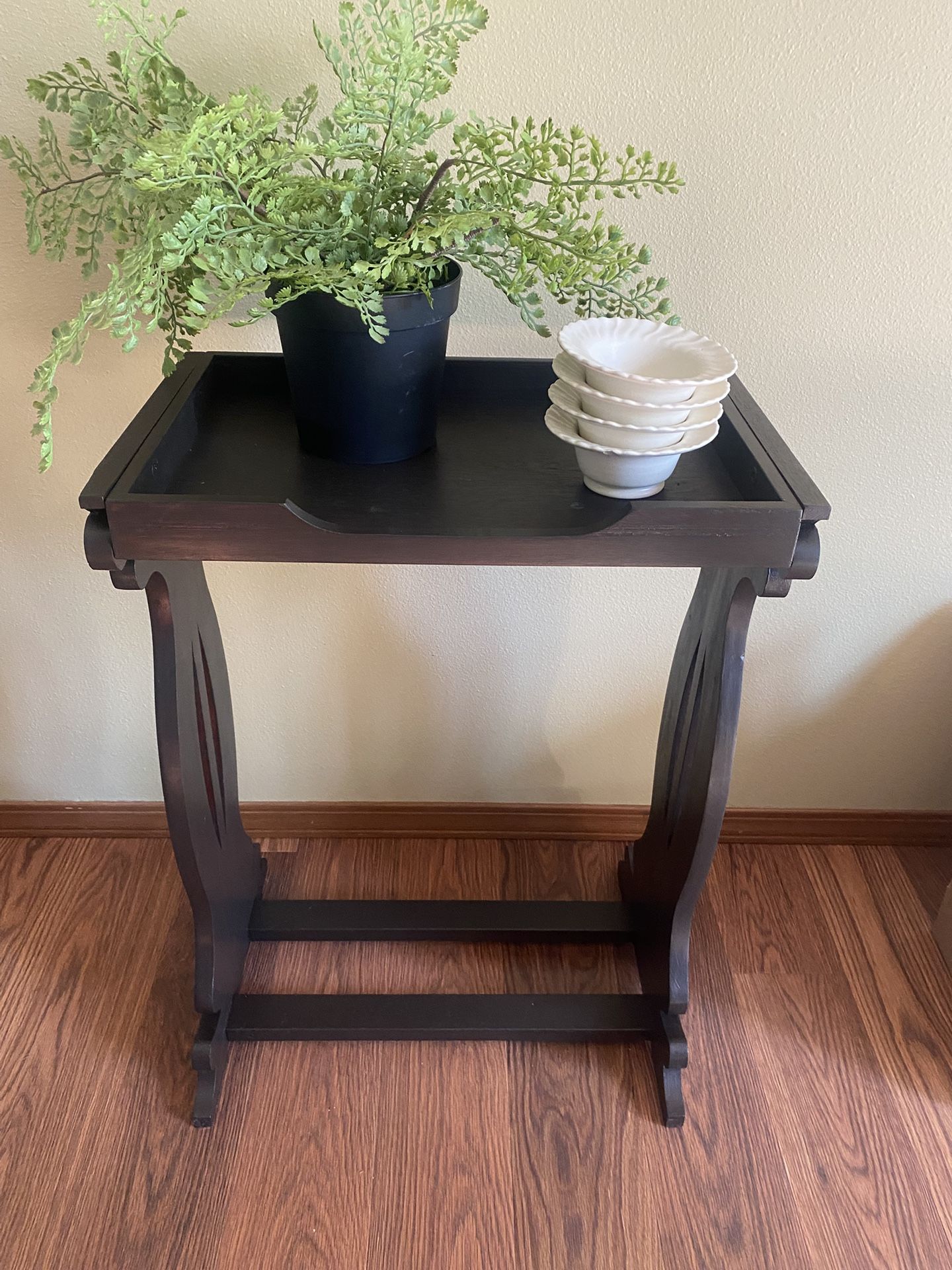 Side Table /entry table