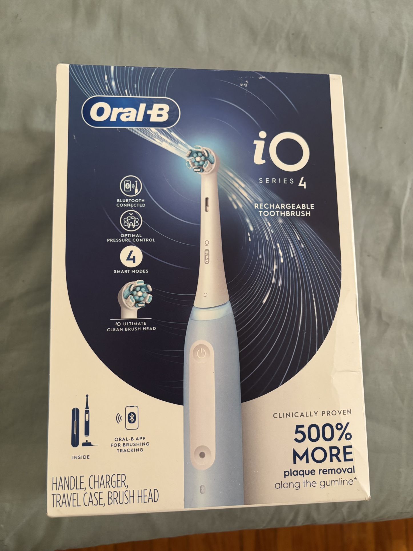 Oral-B iO Series 4 Electric Toothbrush - Matte White