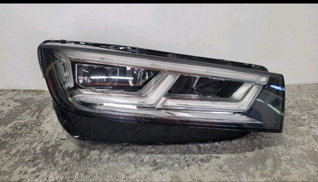 2018 2019 2020 AUDI Q5 SQ5 RIGHT PASSENGER SIDE FULL LED HEADLIGHT OEM