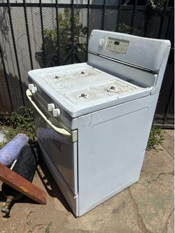 Gas stove