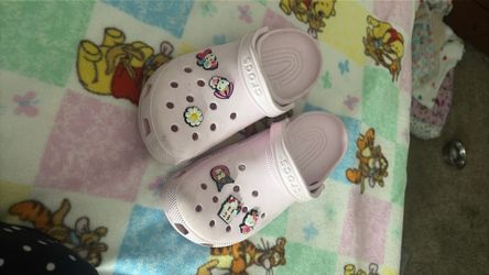 Crocs Pink
