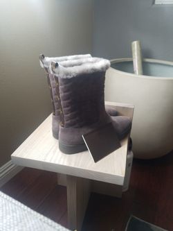 Louis Vuitton Ankle Boots Size 37