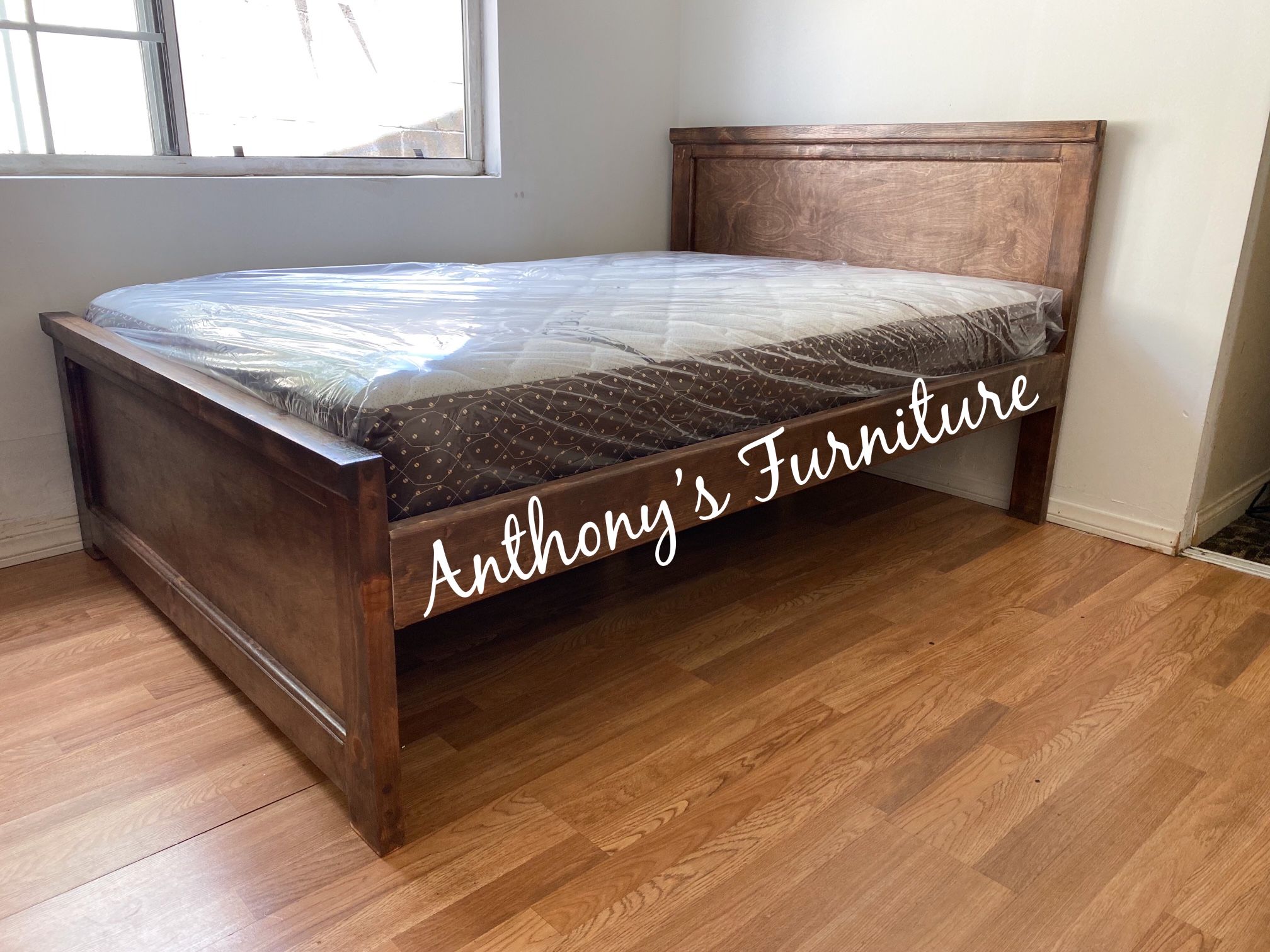 Full Bed With Mattress