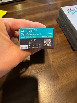Acuvue oasys 1-day contact lenses