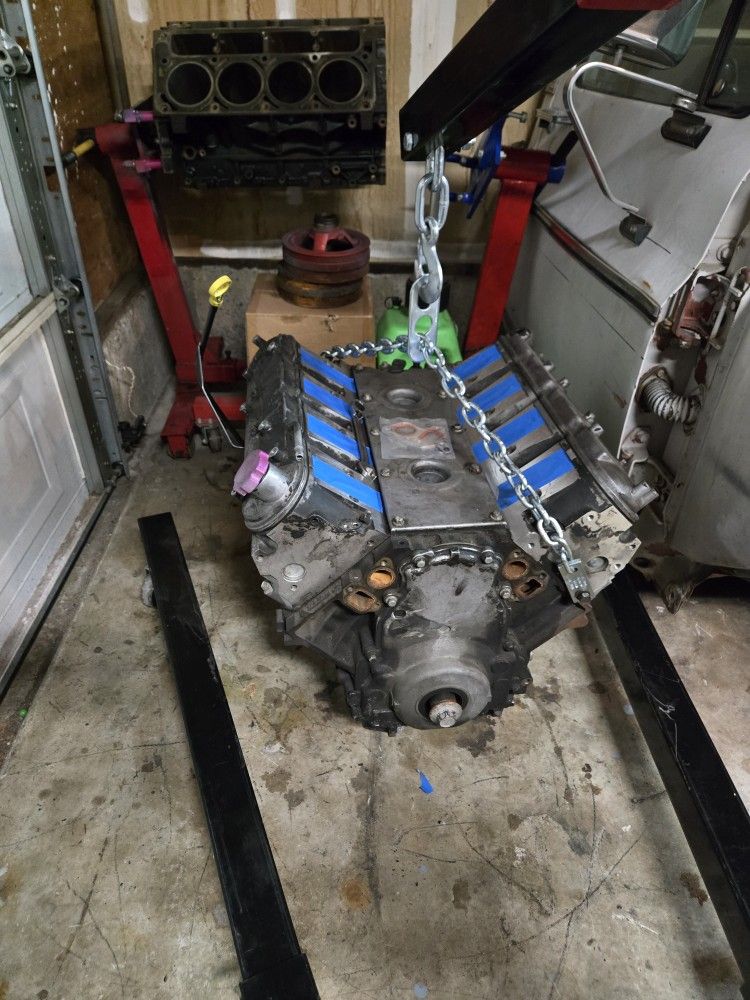 5.3 Chevy Engine