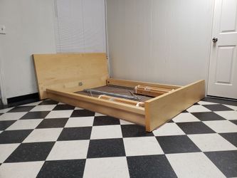 Queen size bed frame - can DELIVER almost anywhere for $20 extra - please see all photos and read everything 🙂