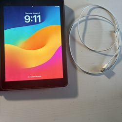 iPad 6th Gen 32GB