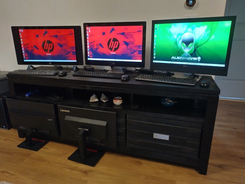 $600 - 3 All In One - 2 HP Envy Touch Smart/ 1 Dell Optiplex 24 All In One - Windows 11 Pro + Loaded