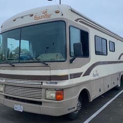 1997 Fleetwood Bounder