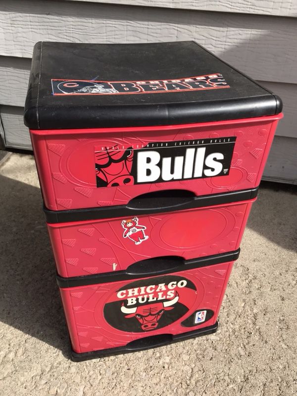 Chicago Bulls 1997 NBA Champion PosterAnd Bulls Plastic No Parking Sign.  for Sale in Carol Stream, IL - OfferUp