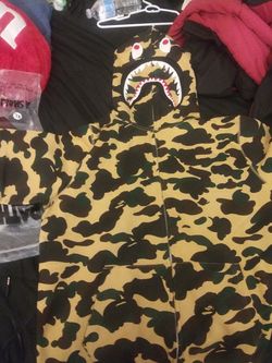 Bape 1st camo shark hoodie full zip xl