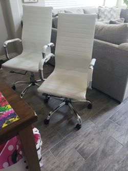 2 Office Chairs Very Clean And Nice 75 A Piece