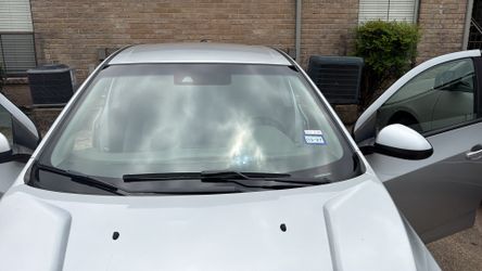 Auto glass