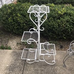 Plant Stand 