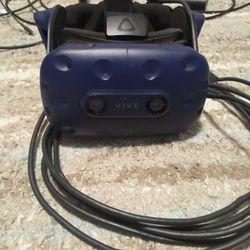 Vive Pro VR Headset & Cables