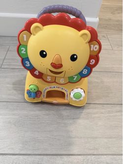 Moving sale!! - Fisher-Price Lion Walker & Learning Toy 🦁✨