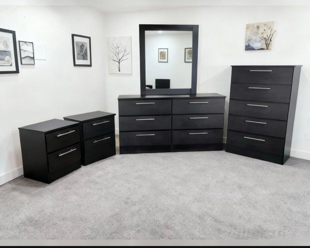 Dresser With Mirror, Chest And Two Nightstands 🌌 Comoda Con Espejo, Gavetero Y Dos Mesitas De Noche 🌌