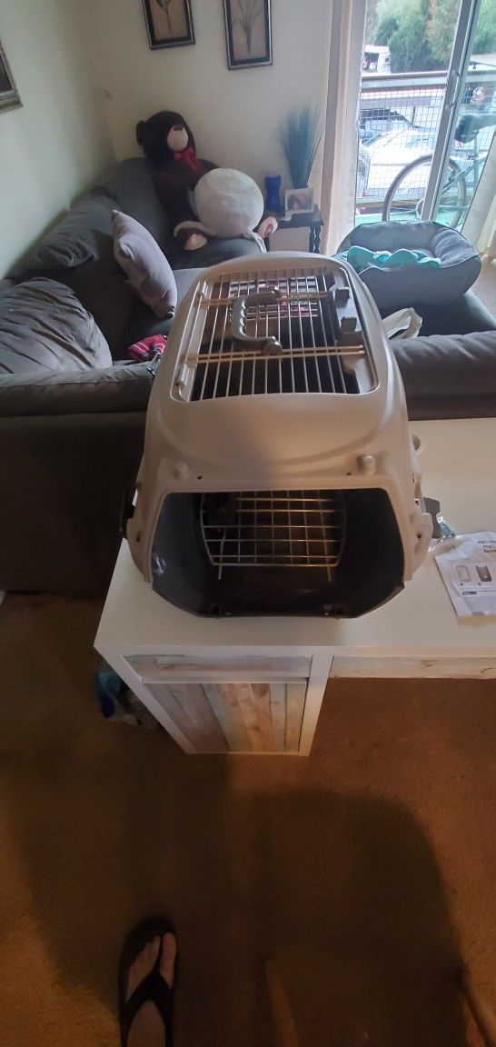 Brand New/Never Used/Portable Dog Carrier