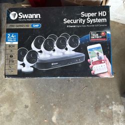📦 Swann Super HD 5MP Security System – 8 Cameras + 8CH DVR (NEW)