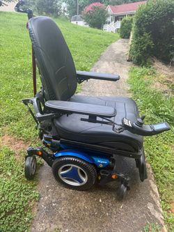 Power wheelchair