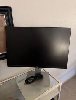 Dell UltraSharp 24" Monitor Like New - U2415B - 1920x1200