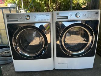 Washer and dryer set