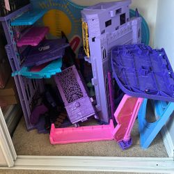 Monster high Doll House