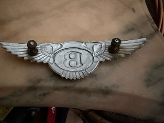 Vintage Bentley winged grille badge