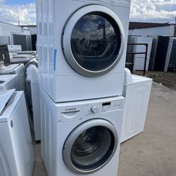 Bosch 300 Series Washer & Dryer Electric 