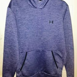 FIRM IN MERCED‼️WOMEN'S UNDER ARMOUR HOODIE SIZE MEDIUM 