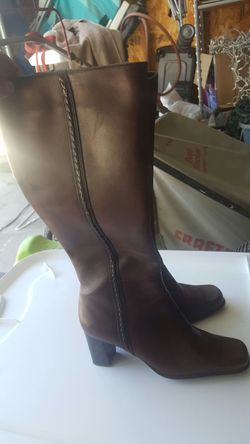 Leather boots