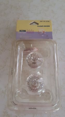 New drawer hardware knobs