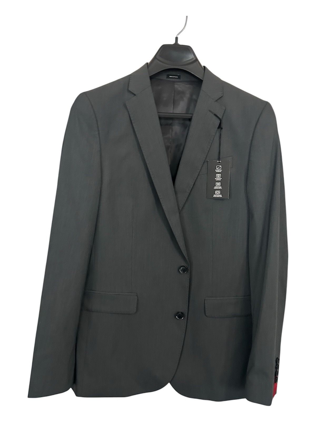 New Men’s J. Ferrari Ultra Comfort Slim 2 button Size 42 L New with tags