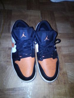 Jordans 1's