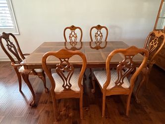 Thomasville Solid Wood Dining Table with 6 Chairs – Vintage