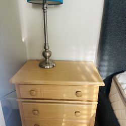 Nightstand 