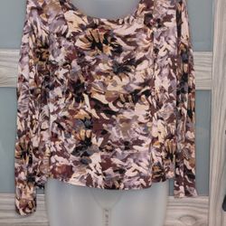 Simply Vera Vera Wang Blouse Abstract Petite Medium Very Nice Soft