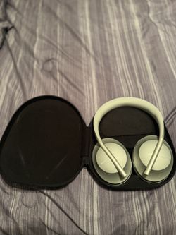 Bose NC 700
