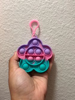 Flower Fidget Toy Keychain 🌸💜🩷💚